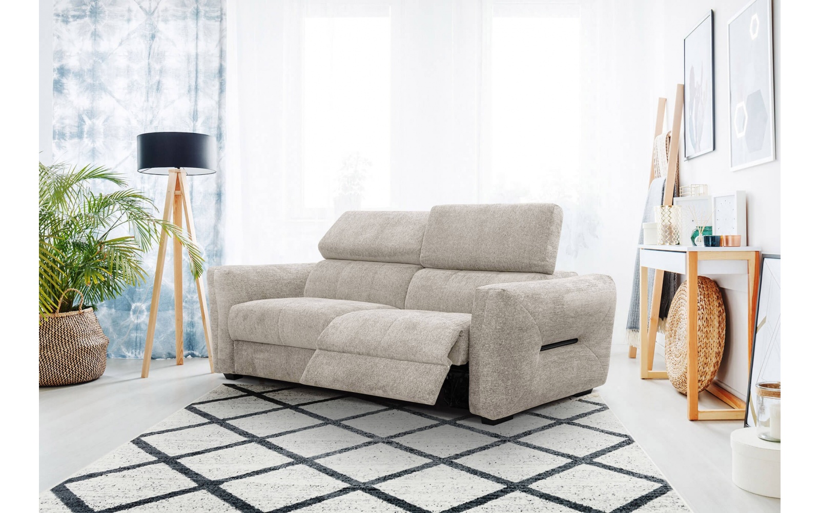 Canapé droit 3 places avec un relax électrique à côté droit CALVERA