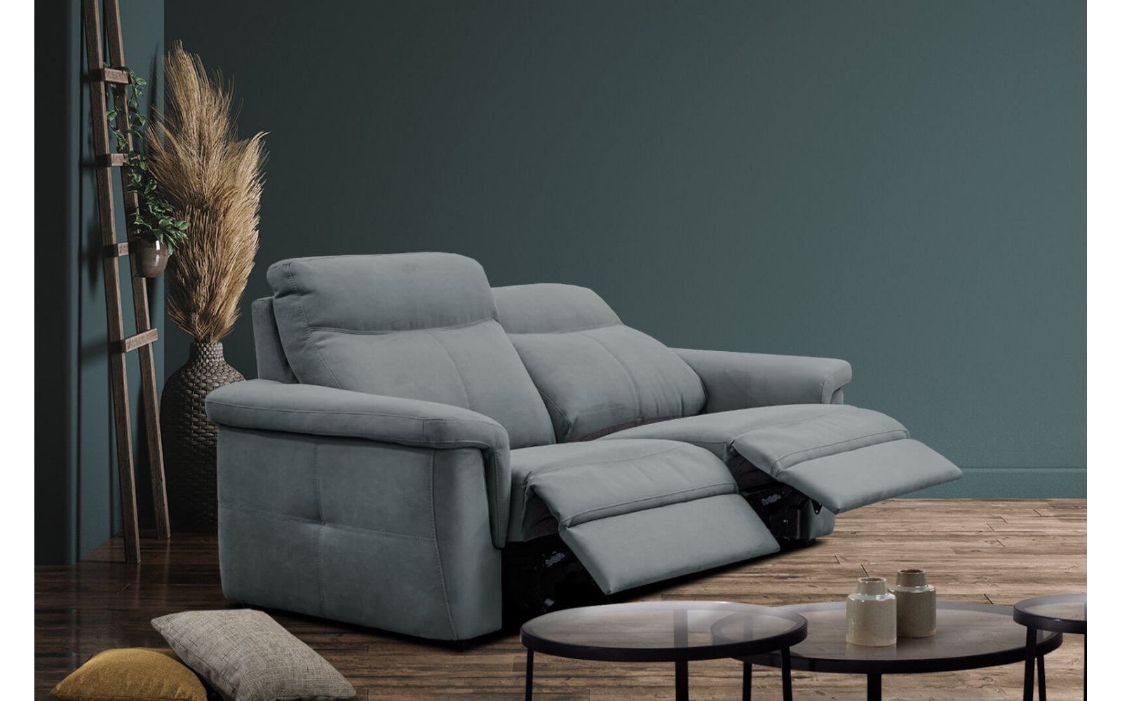 Canapé droit 3 places avec deux relax électriques JONES