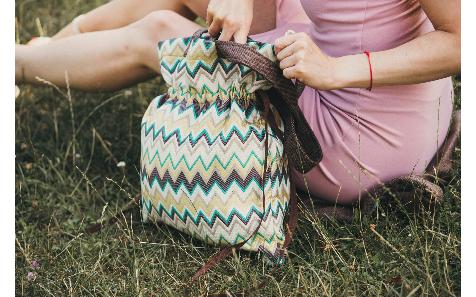 Sac cabas à fermeture par cordon en tissu à motifs EMMA