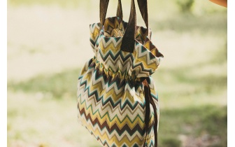 Sac cabas à fermeture par cordon en tissu à motifs EMMA